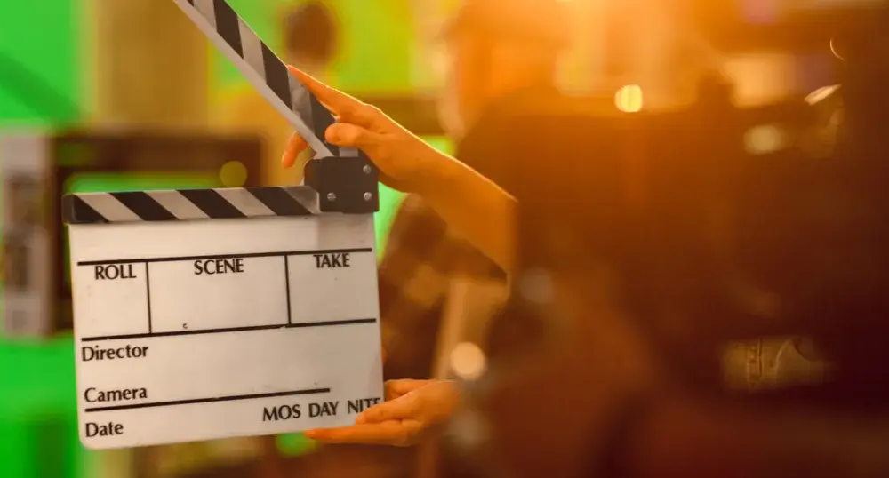 1000 filmów które tworzą historię kina – odkryj ich wpływ na kinematografię