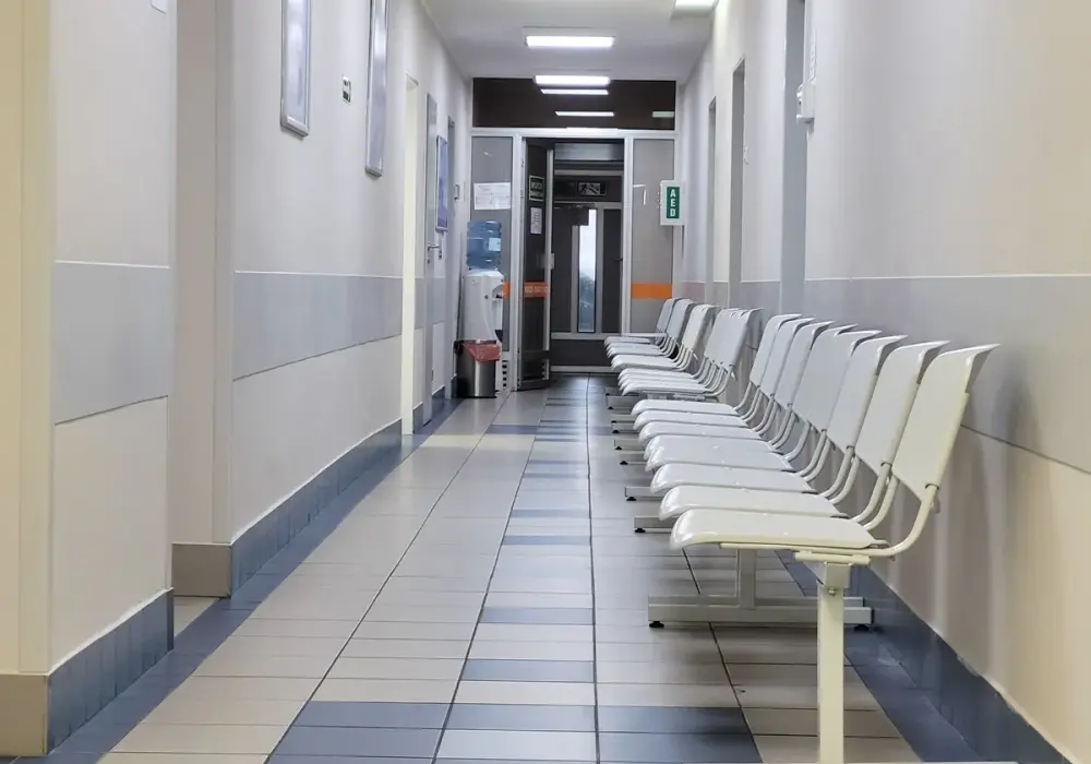 Ile zarabiają położne w Polsce? Zaskakujące fakty o wynagrodzeniach
