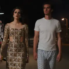 Tajemnice Silver Lake: Recenzja tajemniczego i intrygującego filmu