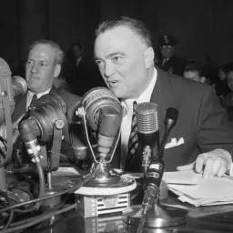 Hoover Edgar: Historia postaci, która zdefiniowała FBI i jej długotrwały wpływ