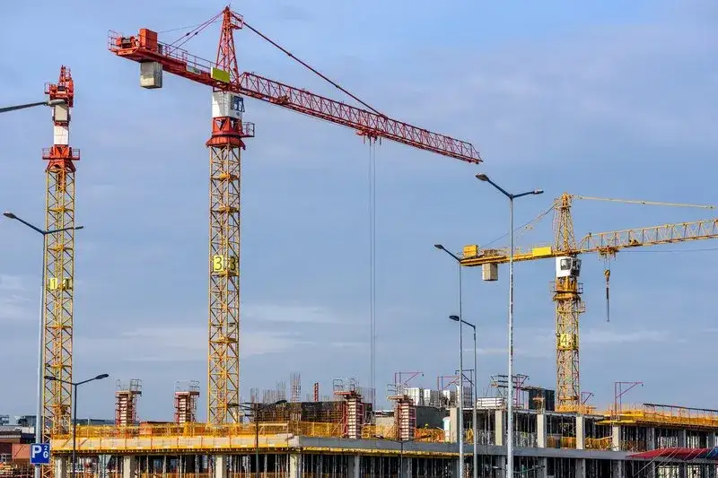 Zdjęcie Ile zarabia operator żurawia? Sprawdź, co wpływa na wynagrodzenie